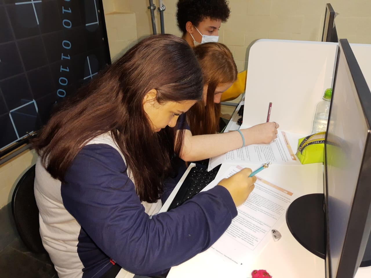 483854cb-4a04-462e-9b8d-23c7ecd0c748.jfif